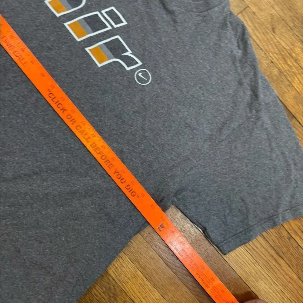 90s Nike T-Shirt